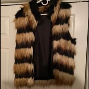 Gianni Bini Faux Fur Vest